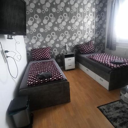 2 Bettzimmer Zentrumsnah Apartment Erfurt Exterior foto